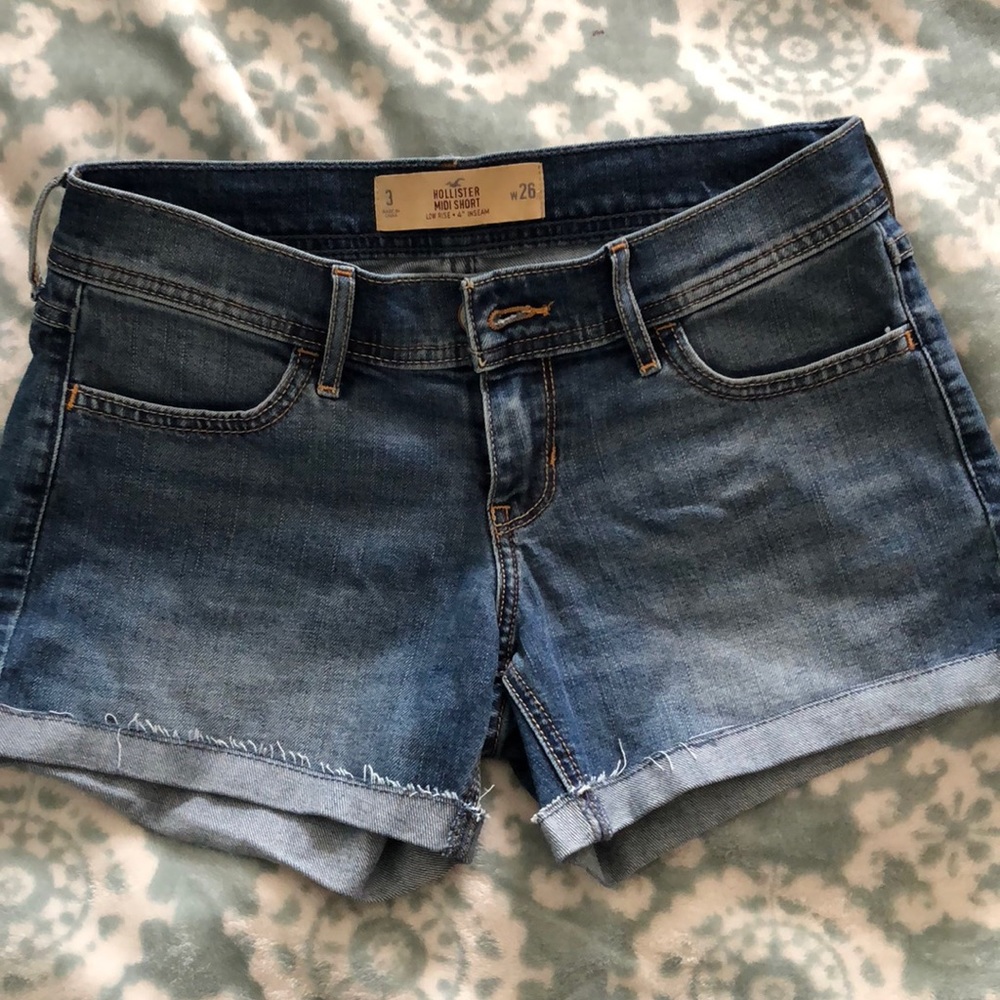 Hollister Midi Shorts
